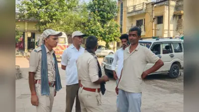 भभुआ रोड स्टेशन पर हादसा : पत्नी को मायके छोड़ लौट रहा युवक पारसनाथ ट्रेन से गिरा, मौत